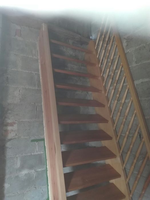 Sprzedam schody drewniane