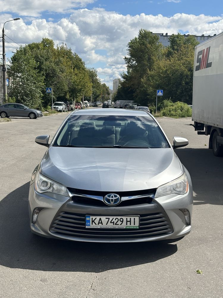 Оренда авто CAMRY 50/55/70, пассат, Toyota Sequoia, Mersedes, Tesla