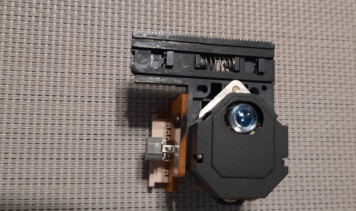 Laser KSS-213 C Niebieska soczewka,Nowy.
