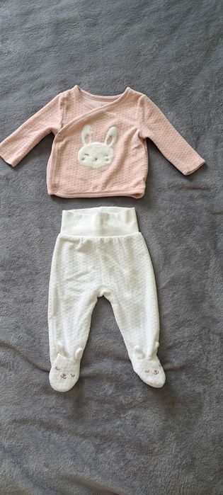 Костюм для дівчинки