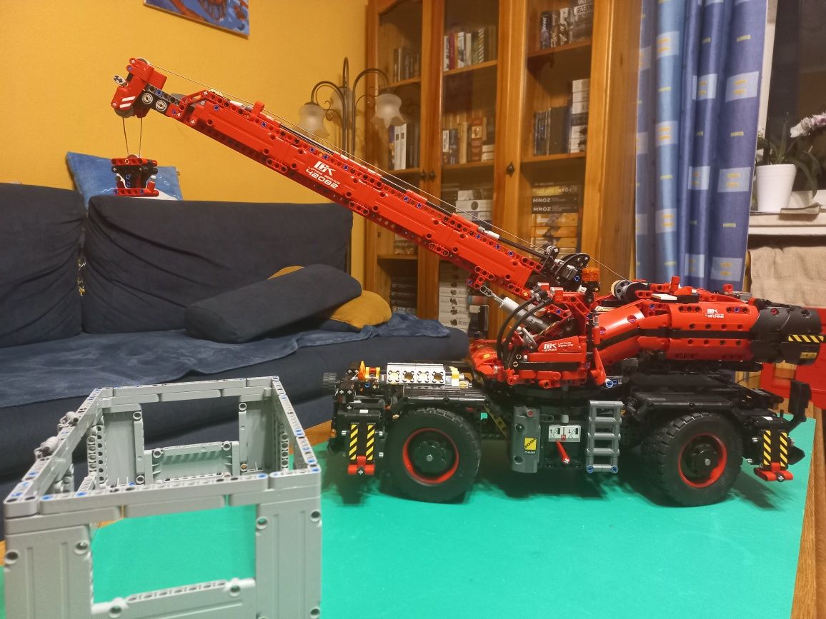 Lego technic 42082 dźwig