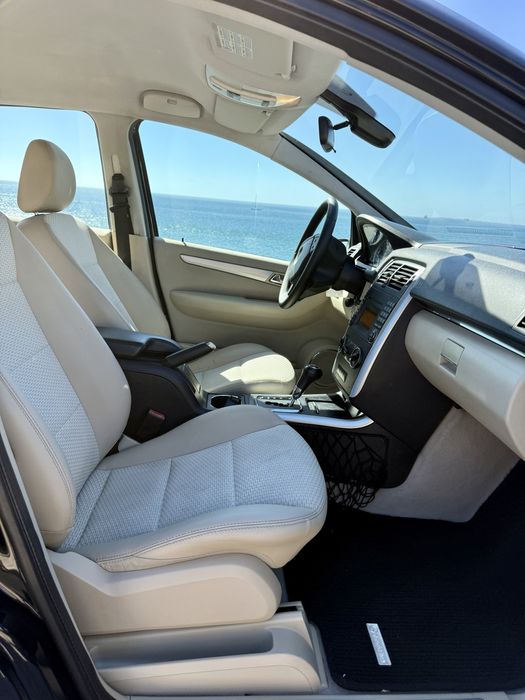 Mercedes B180 CDI Automático – 2010 – Excelente estado – 220.000 km