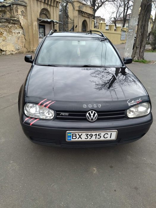 Volkswagen golf 1.6 mpi