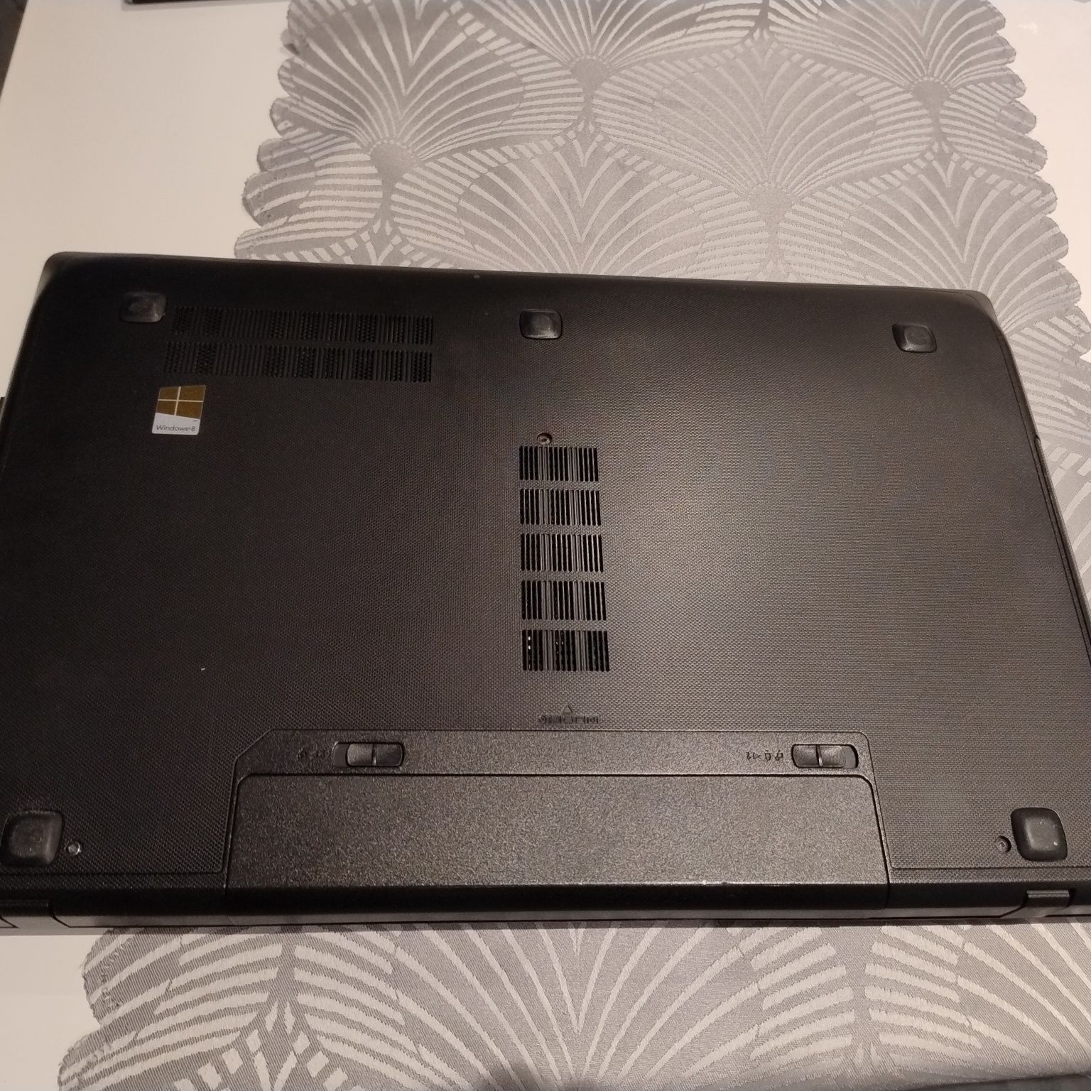 Lenovo i3 - 3110M  128/8/ 17"
