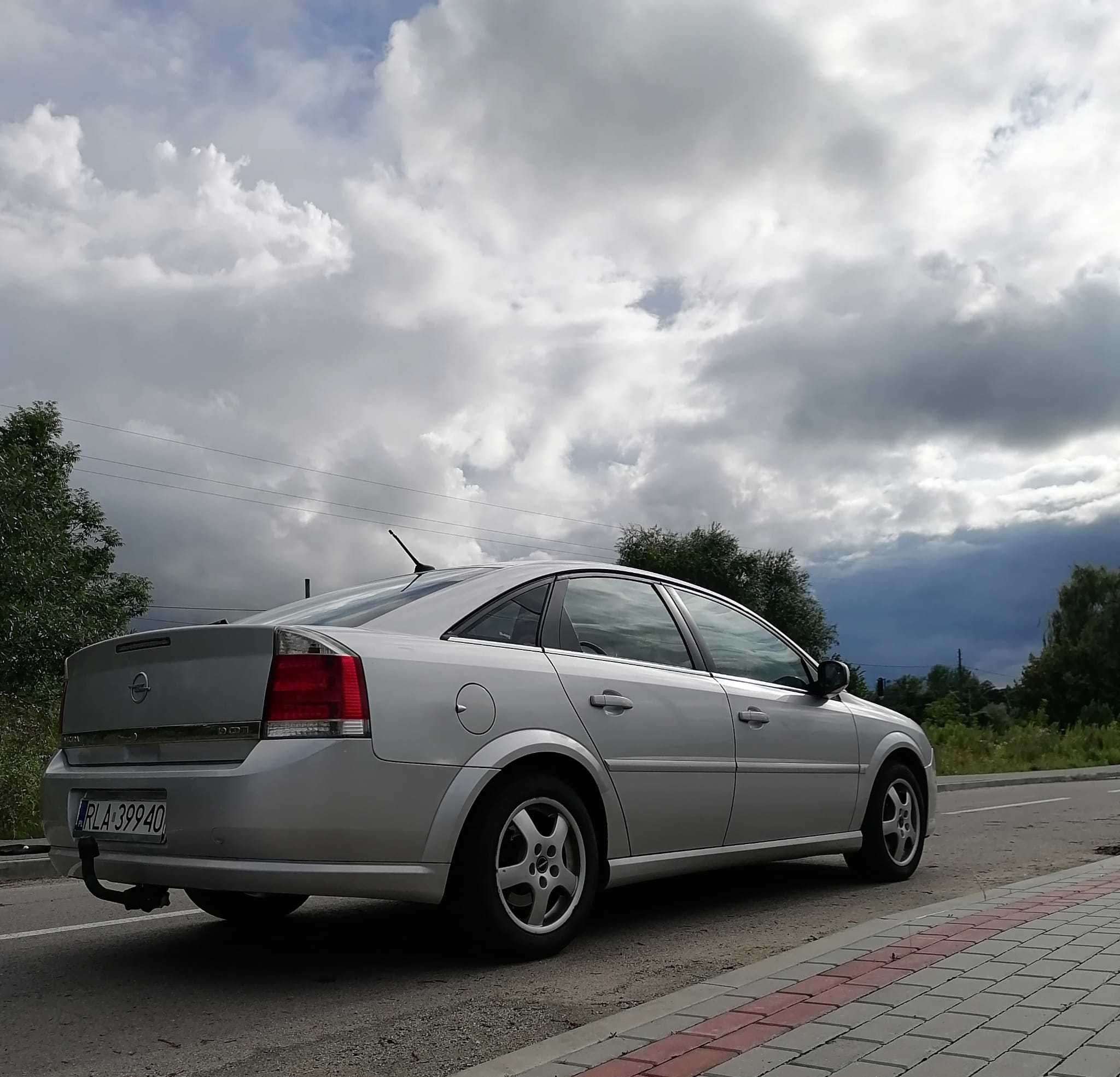 Opel Vectra C 1.9 CDTI 150 KM