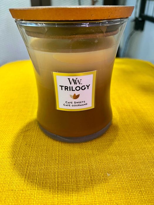 Ароматична свічка в склянці - WoodWick Hourglass Trilogy Café Sweets
