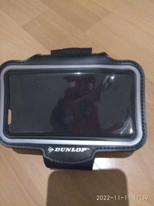 Etui do telefonu na ramię
