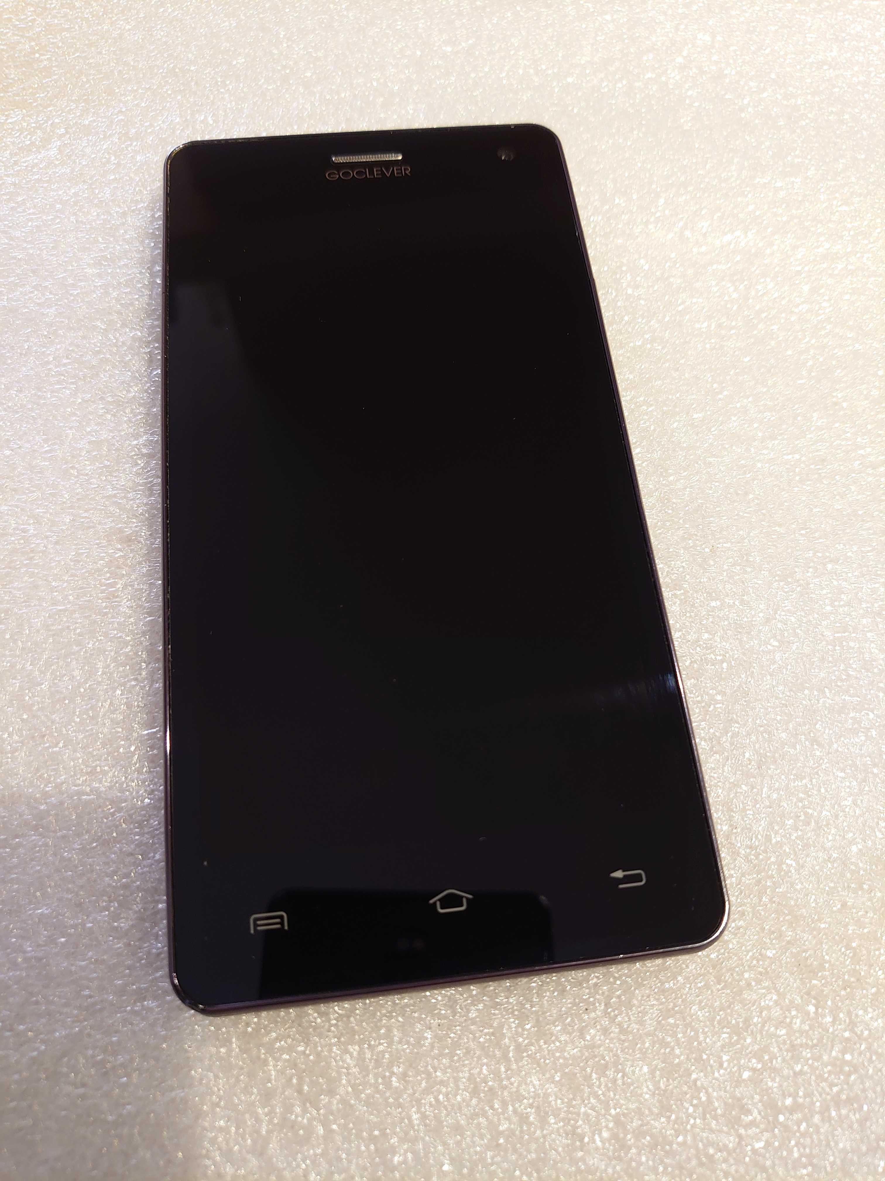 Goclever Insignia 500 dual sim