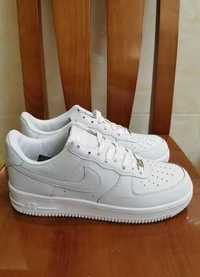 Nike Air Force 1 Low '07 White   45