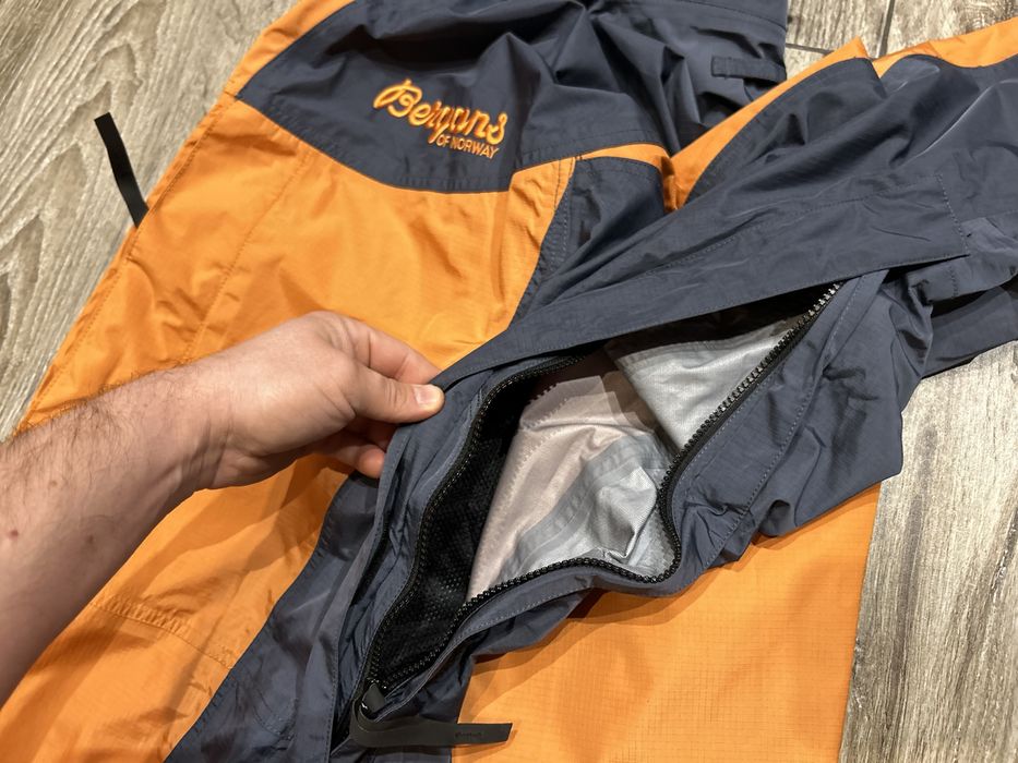 Męska kurtka Ekspedycyjna BERGANS OF NORWAY mod ANTARCTIC Dermizax XL
