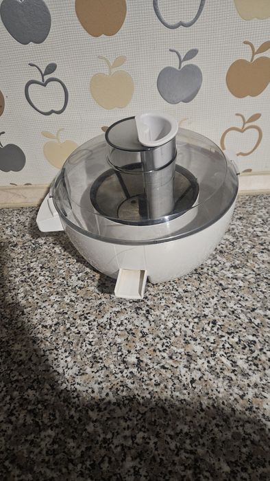 Sokowirówka do robota