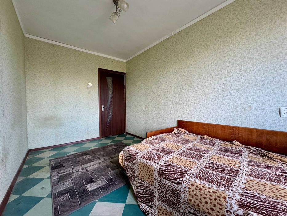 Продажа 3к. квартиры р-н Площади Победы (12 Продольная)