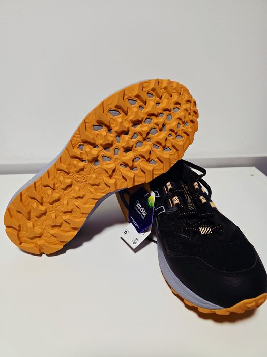 Ténis ASICS Gel Sonoma 7 Novos