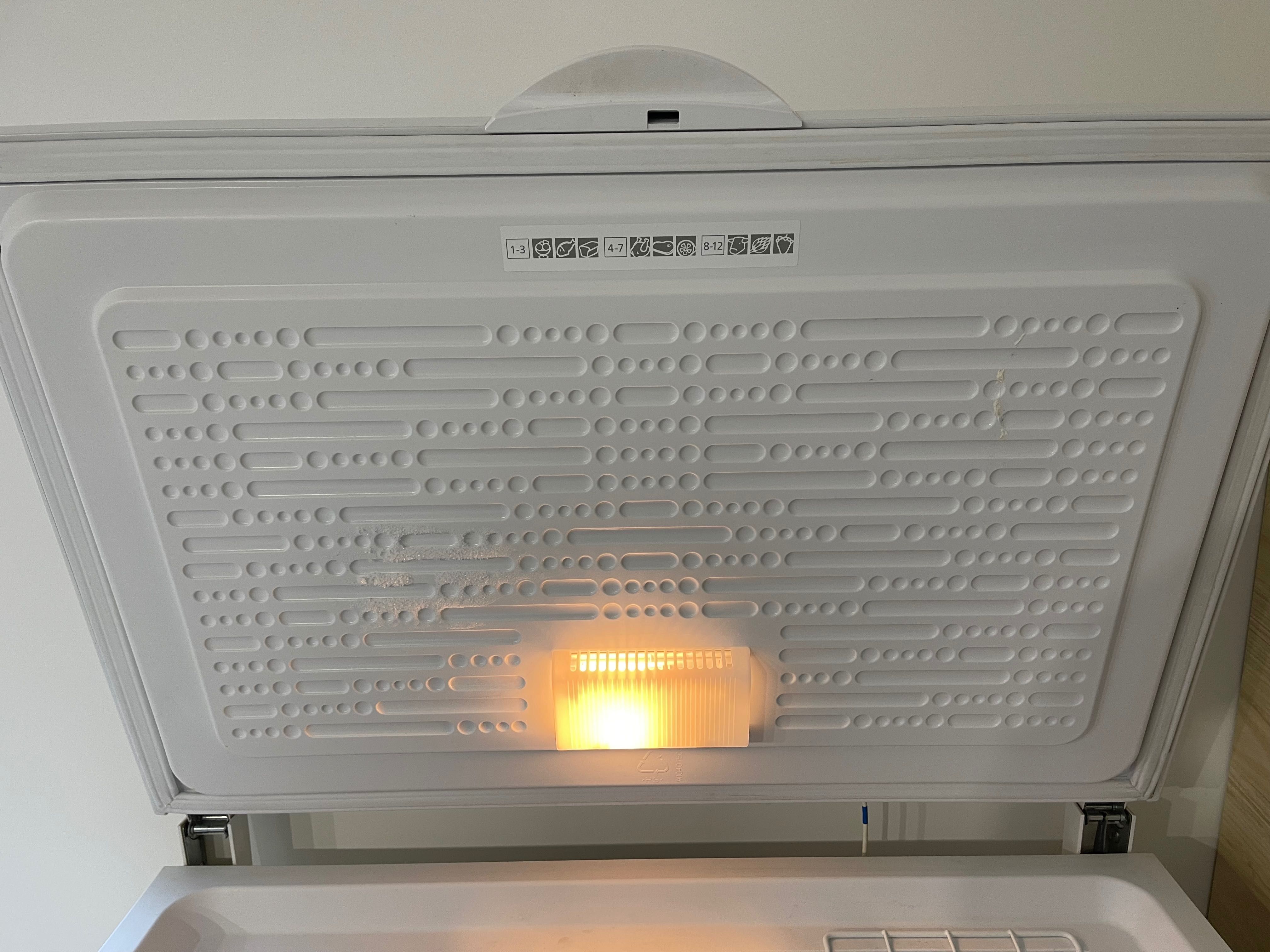 Arca congeladora Indesit