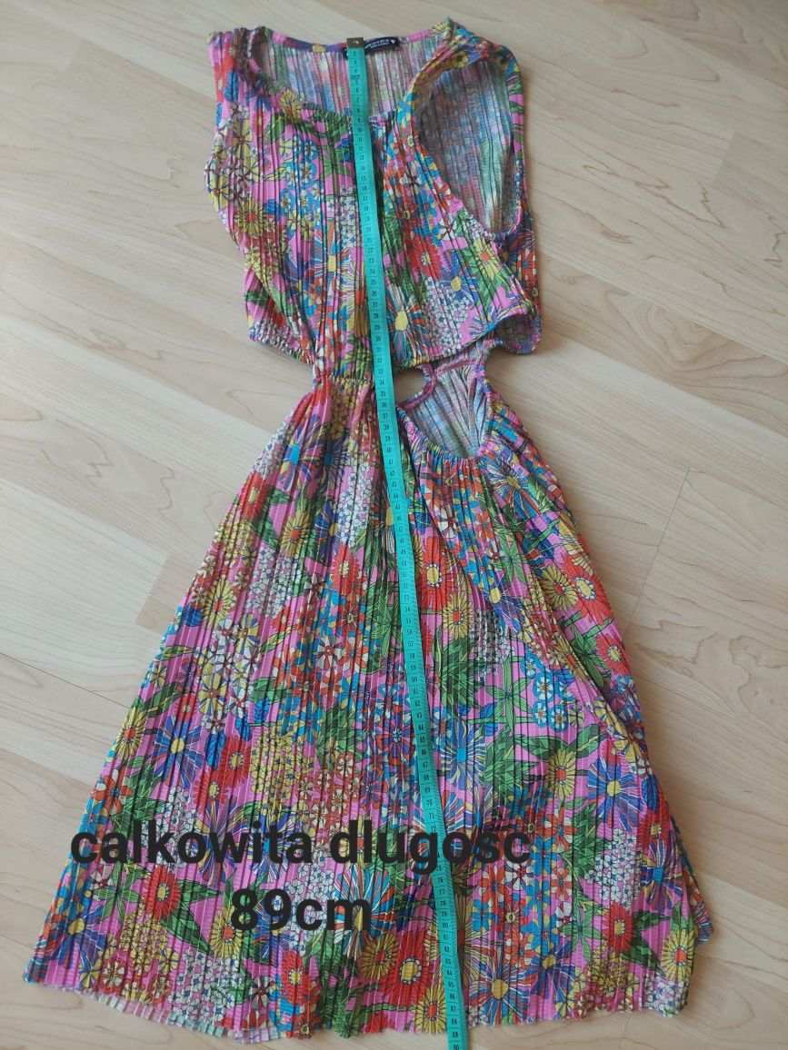 Kolorowa sukienka Zara