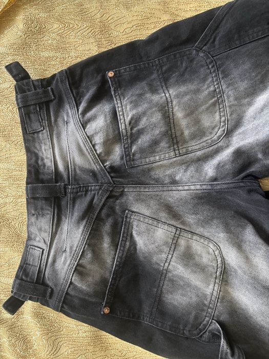 Джинси фірми Bershka