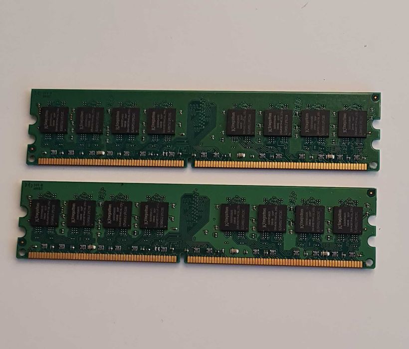 Memória RAM - Kingston KVR 2 GB