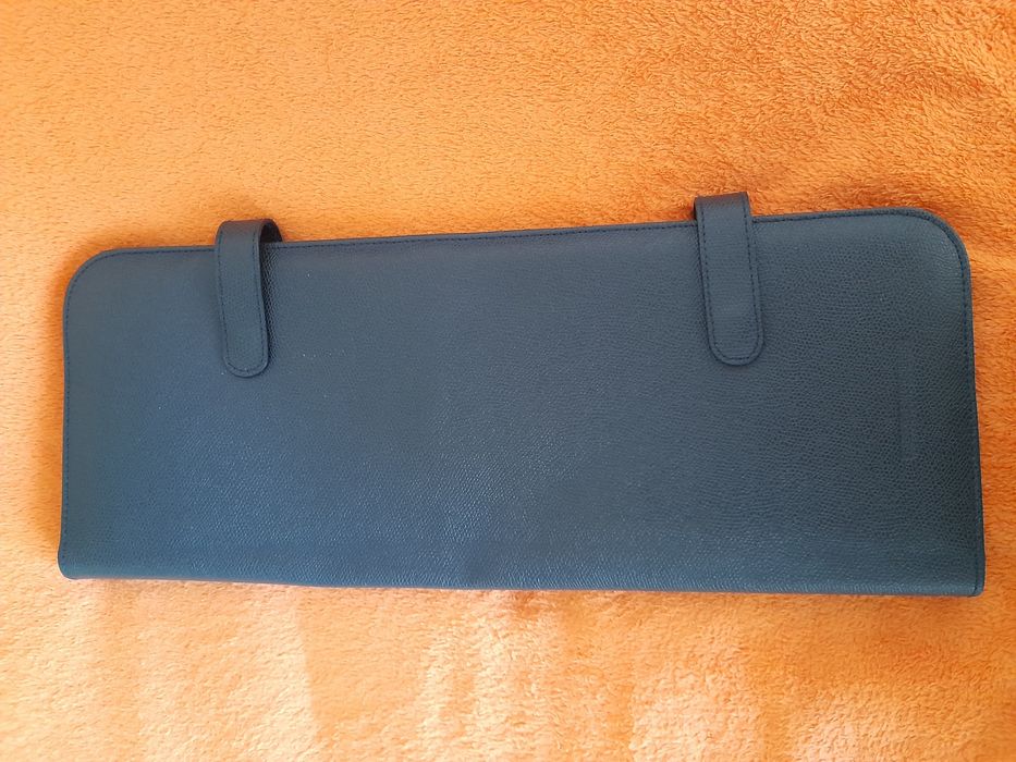 Etojo para gravatas e botoes de punho