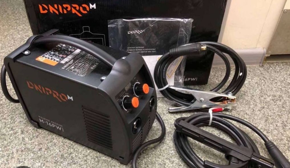 Зварювальний апарат IGBT Dnipro-M M-16PW (вологозахищений на гарантії!