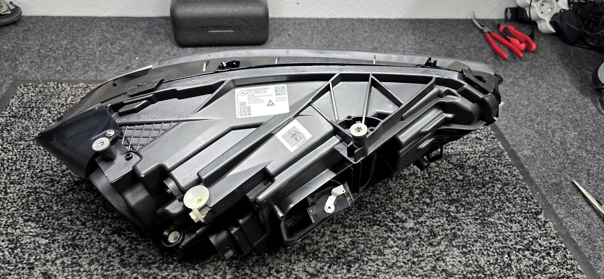 Farol Mercedes Classe A W177 Led High Performance