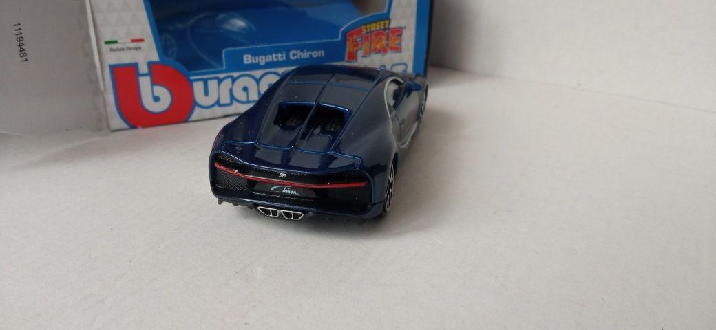 Bburago Bugatti chiron w skali 1/43