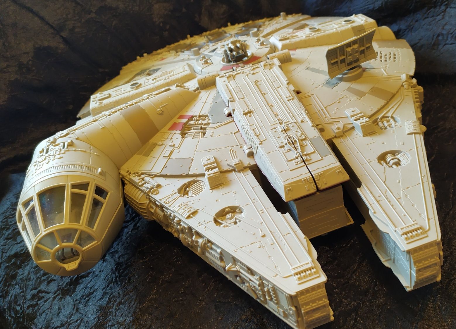 StarWars Millennium Falcon