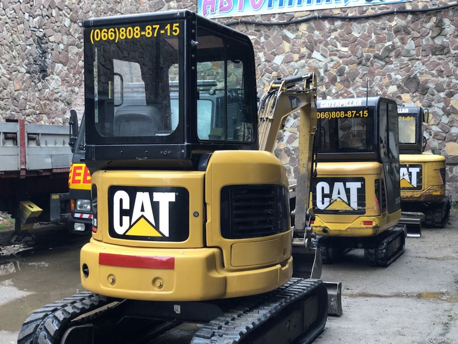 оренда послуги міні екскаватора CAT 303c