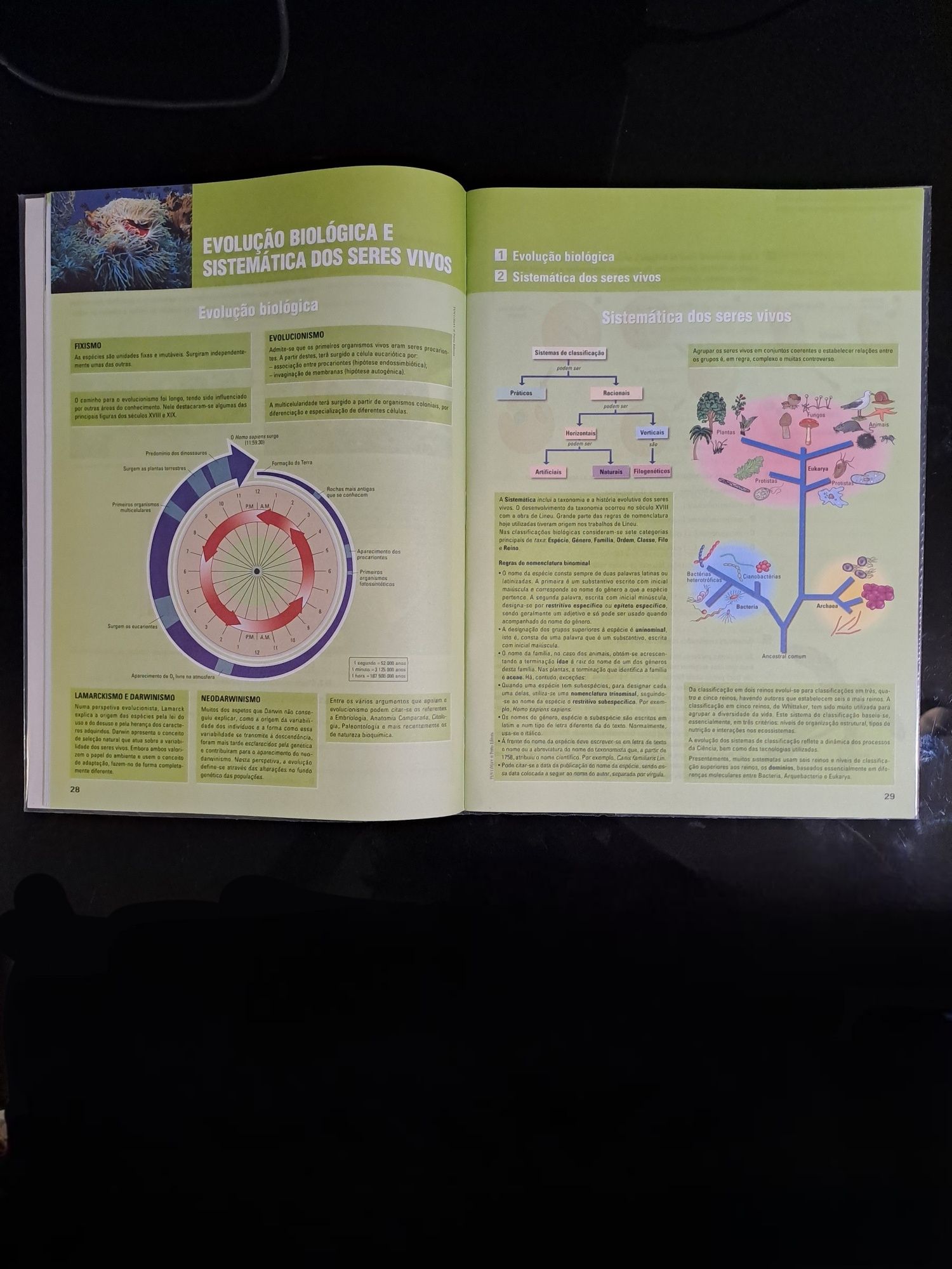 Caderno de Atividades Terra, Universo de Vida de Biologia e Geologia