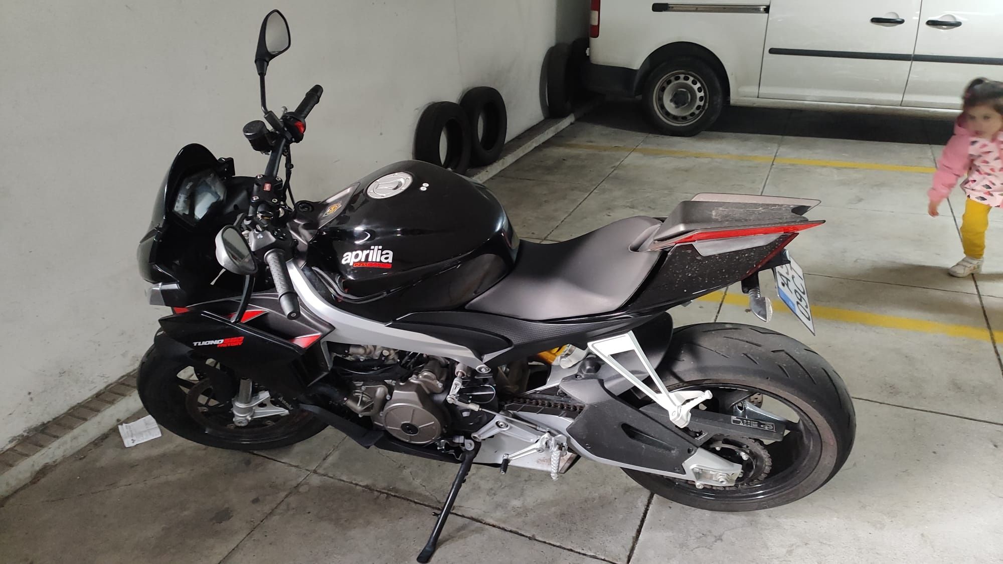 Aprilia Tuono 660 factory