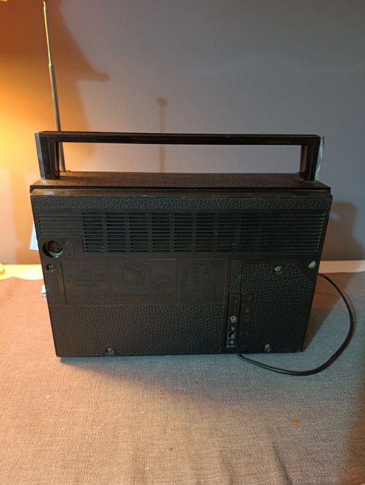 Radioodbiornik VEF 202.