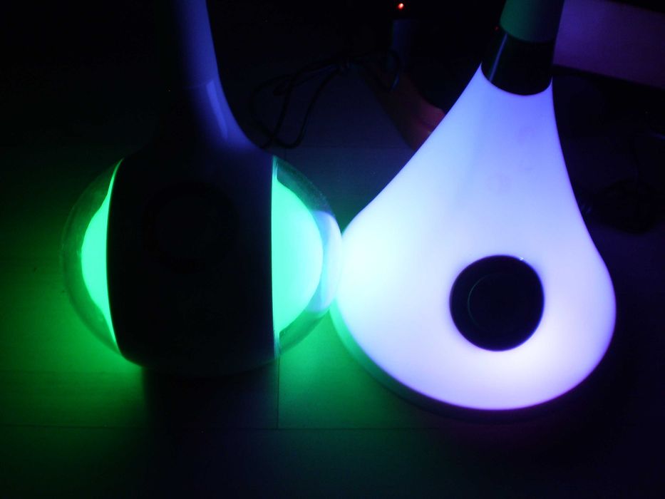 Nowoczesna lampka biurkowa z RGB w podst. BIAŁA NILSEN Magic 2w1 1szt