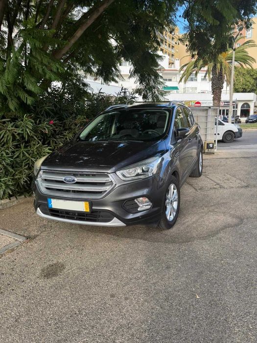 Ford Kuga 1.5 TDCi Titanium – 2017 – Nacional – Único Dono