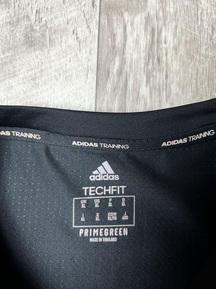 Футболка Adidas размер XL оригинал спортивная мужская чёрная адидас