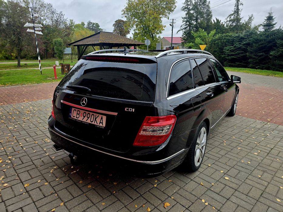 Zamiana Mercedes C Class Avangarda AutomatSzyberDachXenonNaviSkoryAlu!