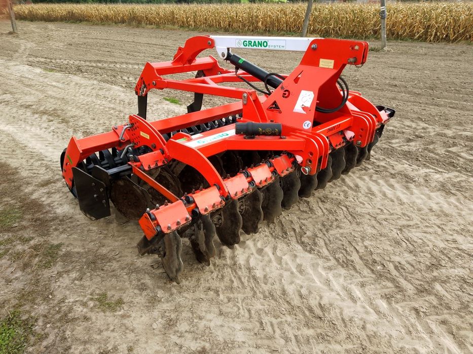 Talerzowka 3m 2020r Wał daszkowy Grano System Agro masz  Unia