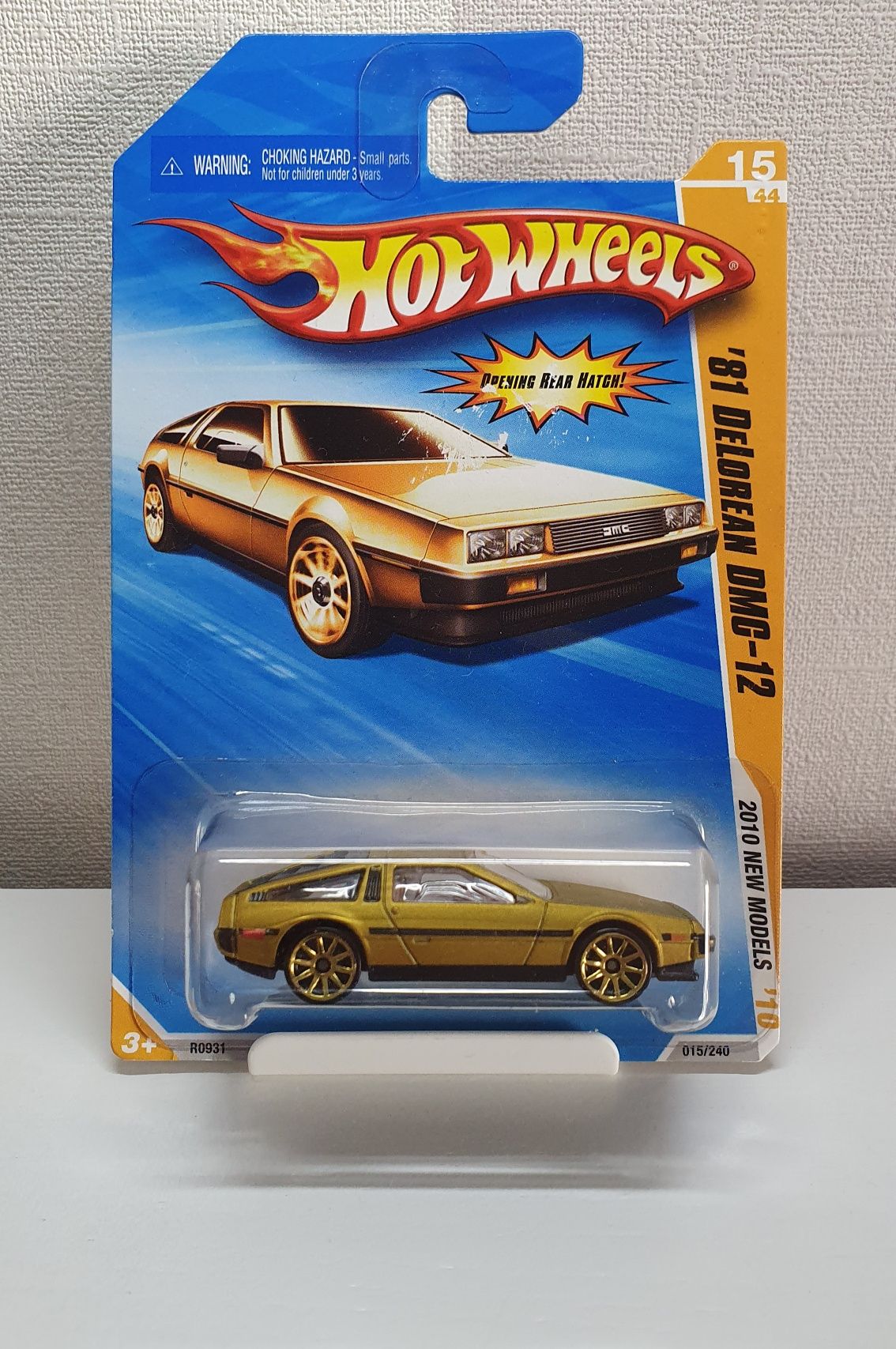 Модель HotWheels 2009року DMC-12 DeLorean запак. Вінтажна машинка