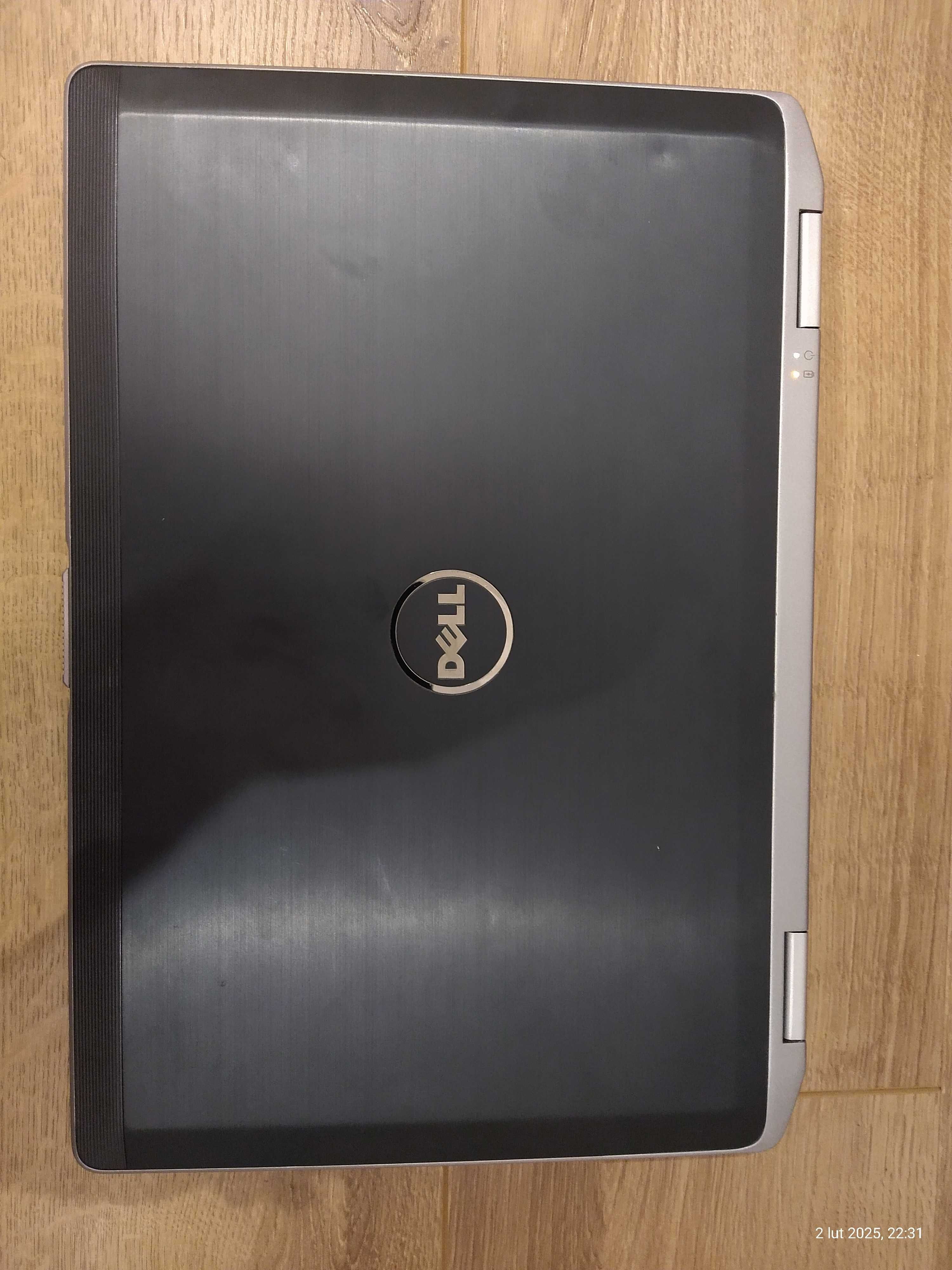 Laptop Dell Latitude E6420 procesor I5 8GB RAM podświetlana klawiatura
