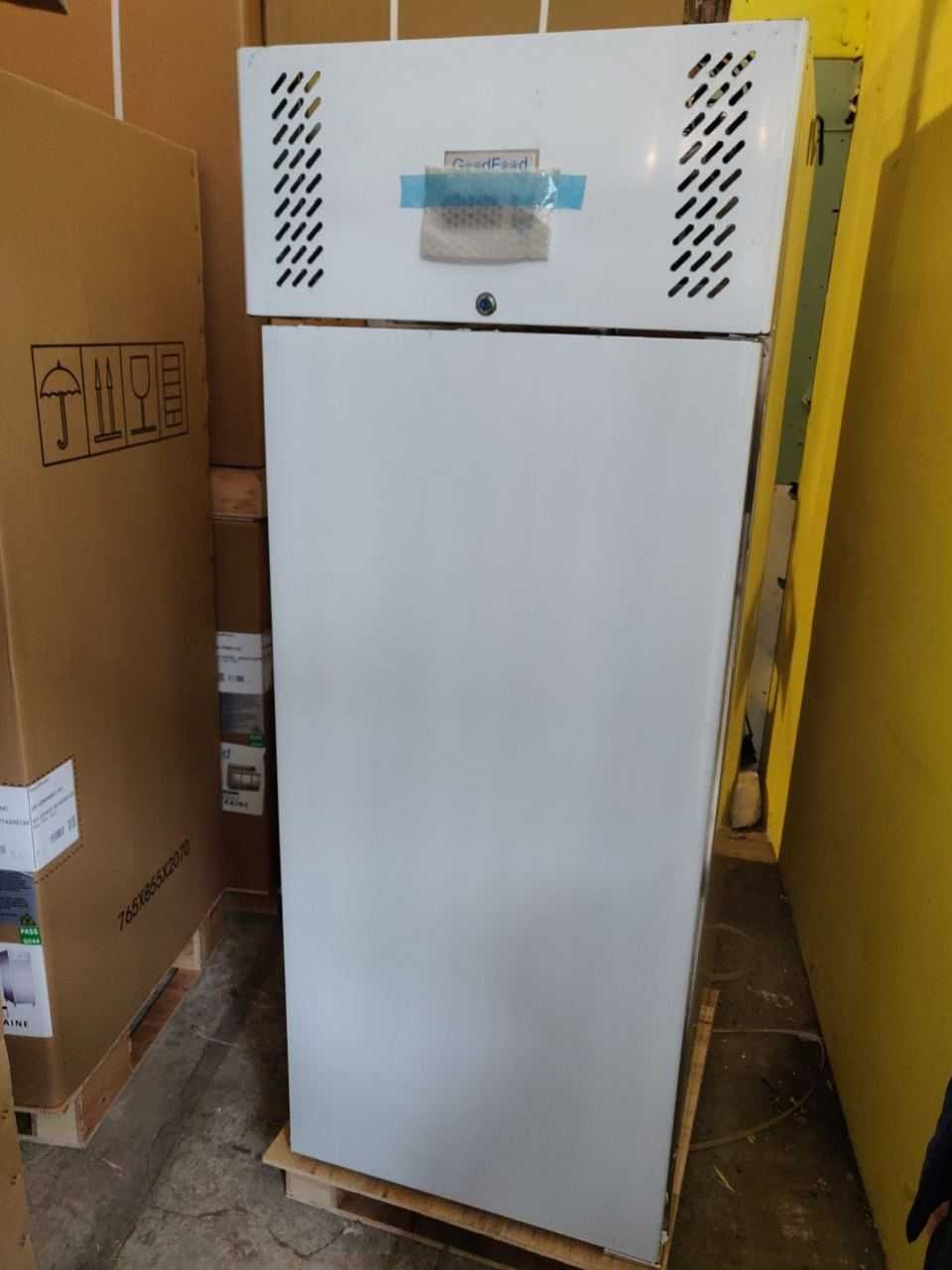 Шкаф морозильный GoodFood GF-GN650BT-HC