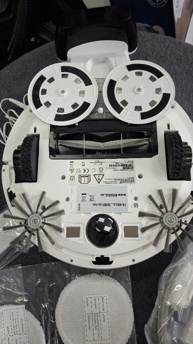 robot myjący Bissell Spinwave