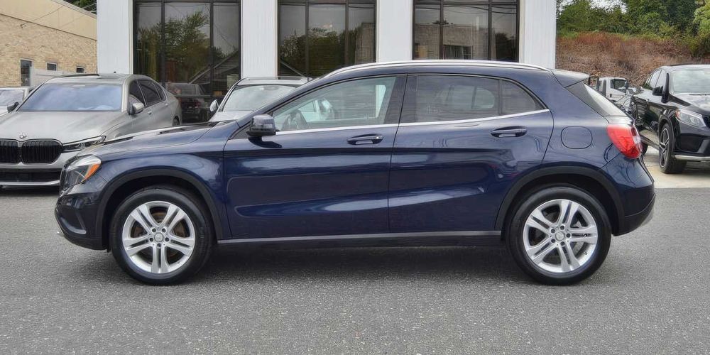 Mercedes-Benz GLA 250 4MATIC      2017