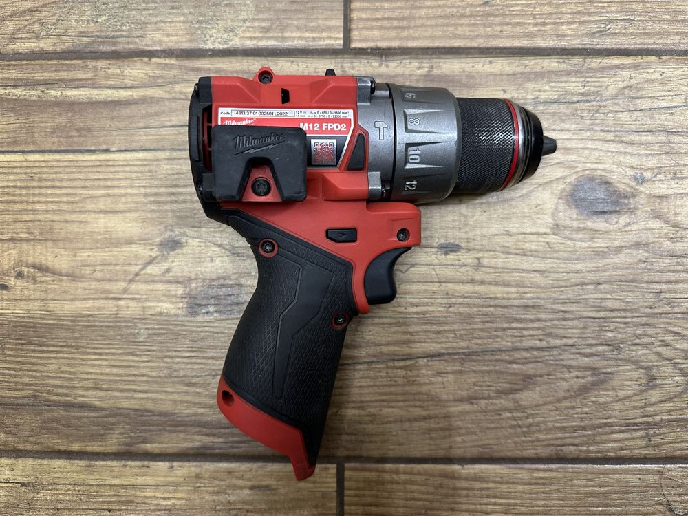 Wiertarko-wkrętarka udarowa Milwaukee M12 FPD2 - 2022