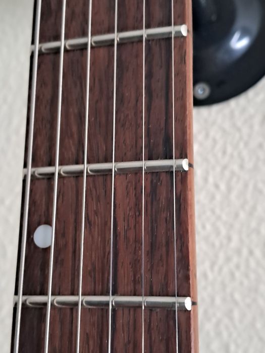 Guitarra elétrica Cort X6
