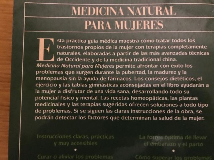 Medicina natural para mujeres de Julian y Susan Scott