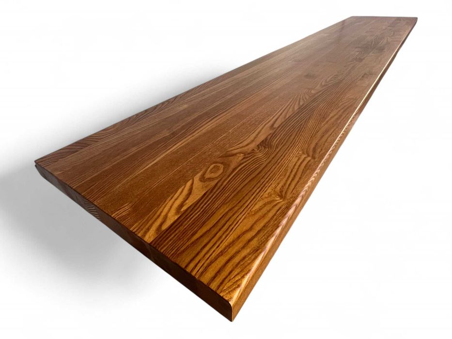 Подоконник из массива дерева