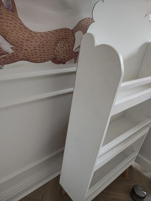 Regał na książki chmurka :)