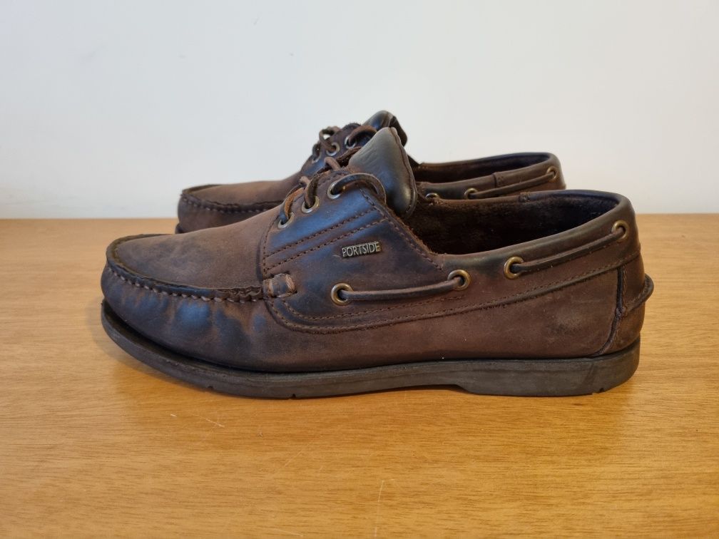 Sapatos vela Portside [nº41]

Em bom estado, muito pouco uso.

#portsi