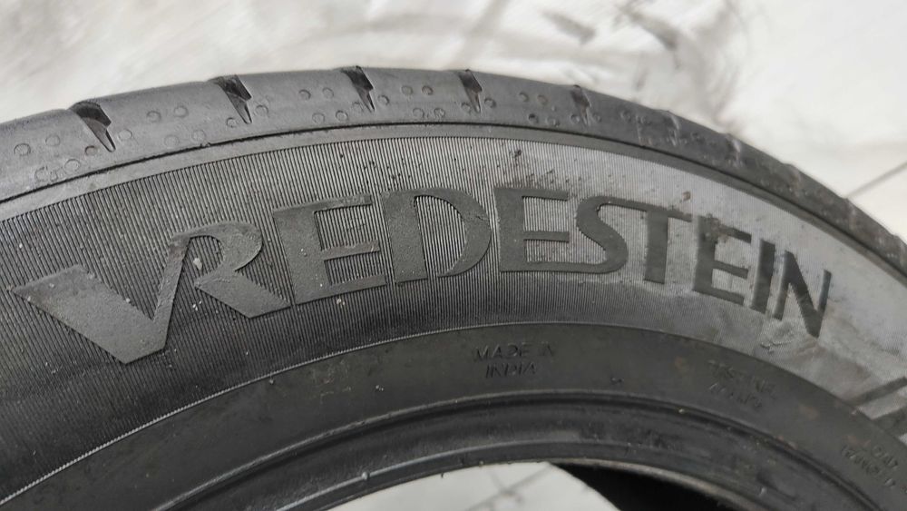 Opony Letnie 215/60/17C Vredestein 2szt 2022r