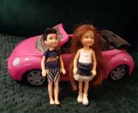 Różowy samochód + dwie lalki
