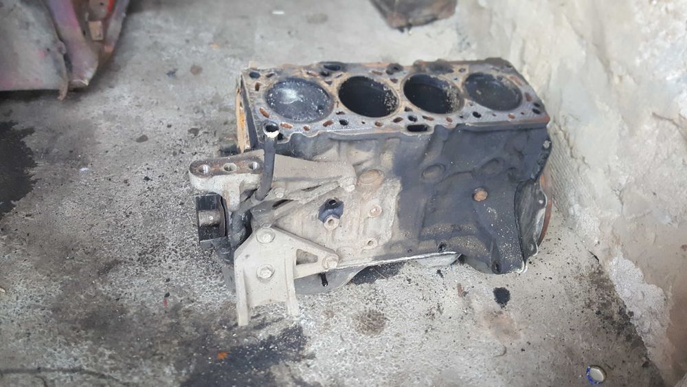 Залишки запчастин до Nissan Sunny 1.8D B11