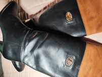 Botas de pele novas
